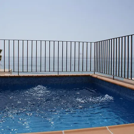 124 - Penthouse - Private Pool Apartment *